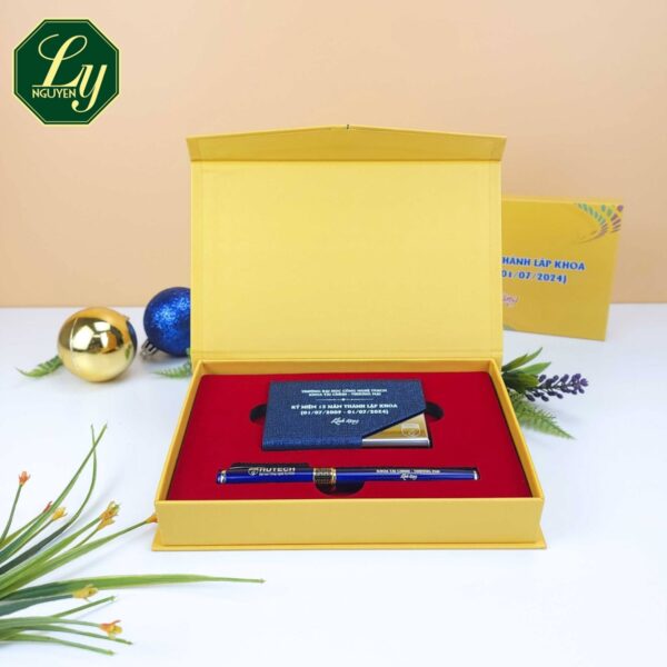 Set quà mẫu 8