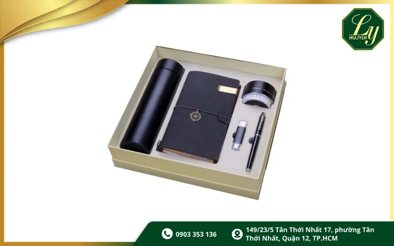 Bộ giftset quà tặng sự kiện cao cấp gồm sổ tay, bút ký và bình giữ nhiệt in logo
