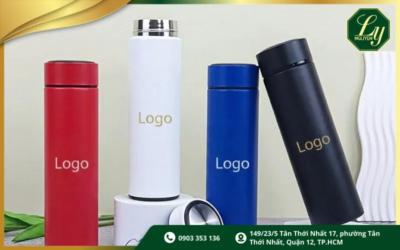 Bình giữ nhiệt in logo doanh nghiệp nhiều màu sắc làm quà tặng khách hàng